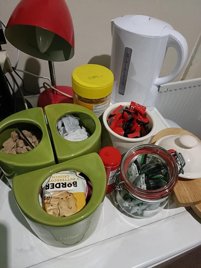 Homestay Bedspace 伯明翰 外观 照片