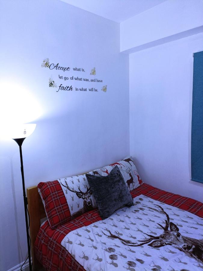 Homestay Bedspace 伯明翰 外观 照片